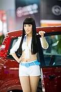 2008 北京車展上漂亮的車模真不少