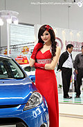 2009南宁东盟车展的美女车模们