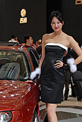 09上海车展媒体日车模大全
