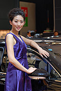 09上海车展媒体日车模大全