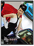 2009年济南车展俏皮可爱的丰田车模
