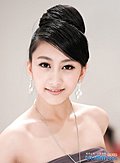 性感车模，风韵十足