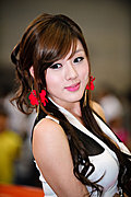 [黄美姬车展] Beautiful photo!