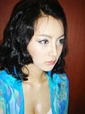 靓丽车模