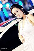 靓丽车模