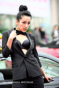 美腿美胸