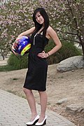 完美女赛车手亮相