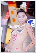 人体彩绘车模