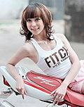 机车美女
