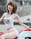 机车美女