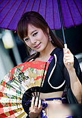 丰满日系车模