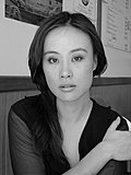 邬君梅偏爱豪车