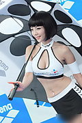 绝色车模