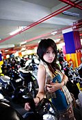 台湾90后超可爱机车女