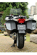 BMW S 1000RR新车发布会 长腿美眉助阵