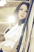 美女与宝马极致诱惑