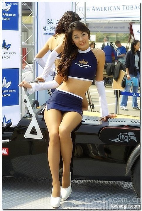 熟女车模