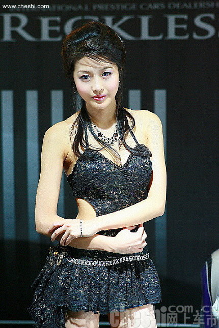 熟女车模
