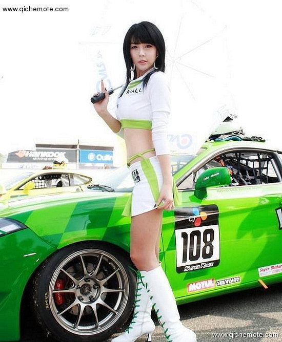 靓丽韩国性感的车模美女