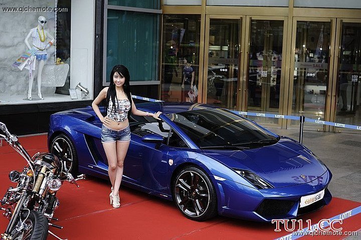 【2009<em>韩国</em>首尔汽车展<em>模特</em>写真清晰大图-共有