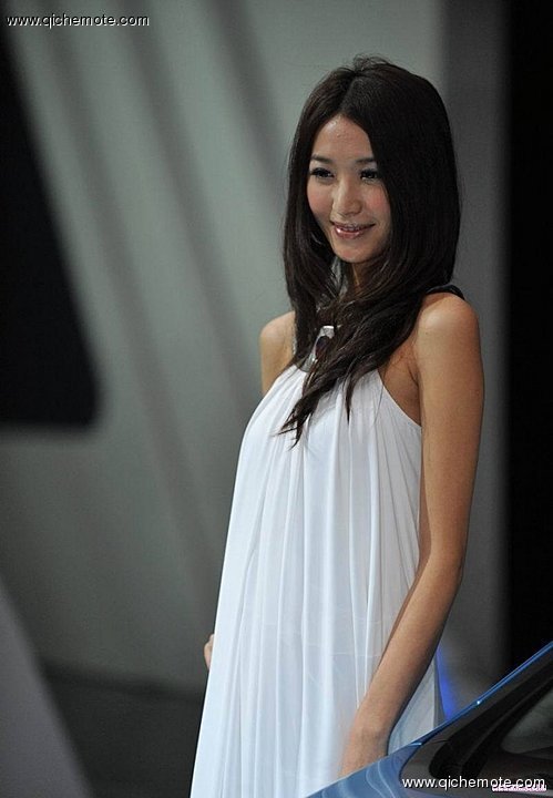2009广州车展车模侧脸写真