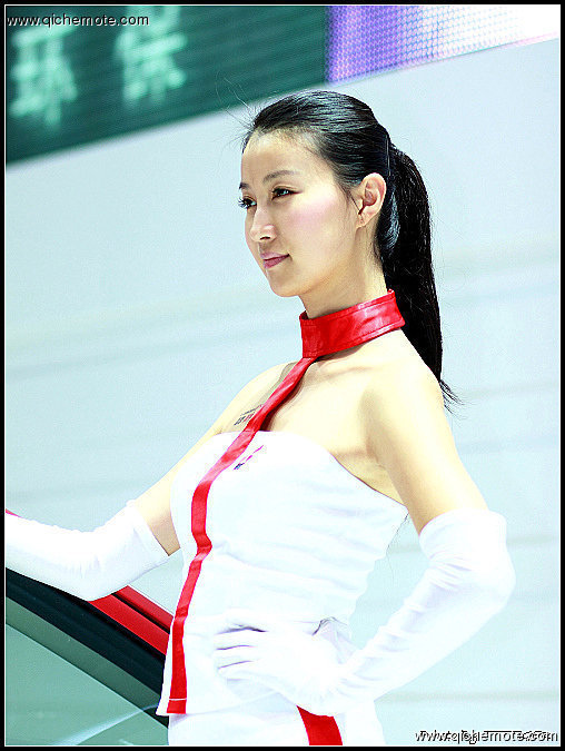 09年广州车展图片：模特、人像篇