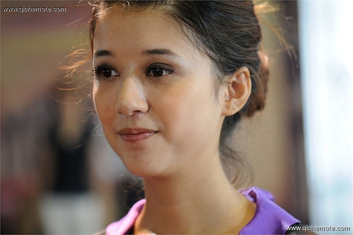 广州车展美女新鲜出炉
