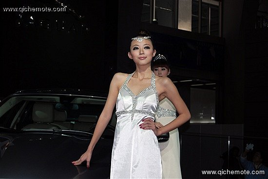 广州车展美女新鲜出炉