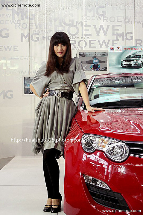 2009南宁东盟车展的美女车模们