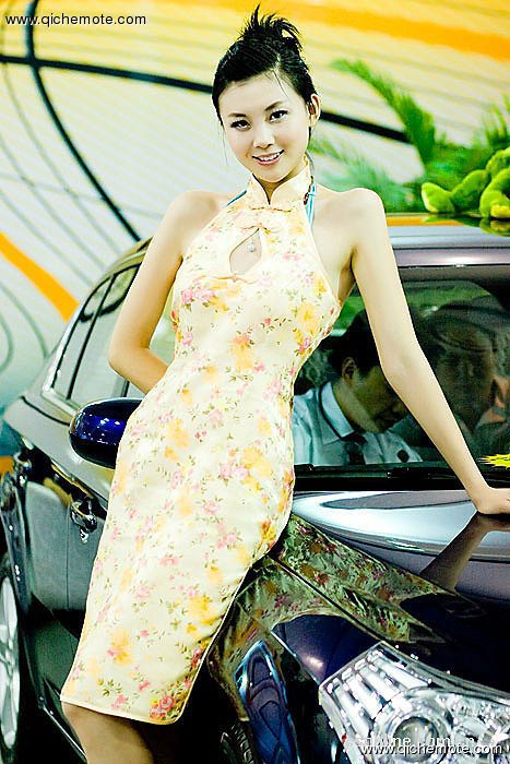 台湾美女车模走秀