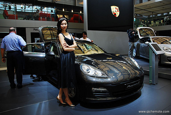 Auto Shanghai 2009 -车模全身
