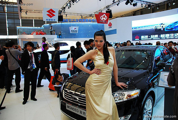 Auto Shanghai 2009 -车模全身