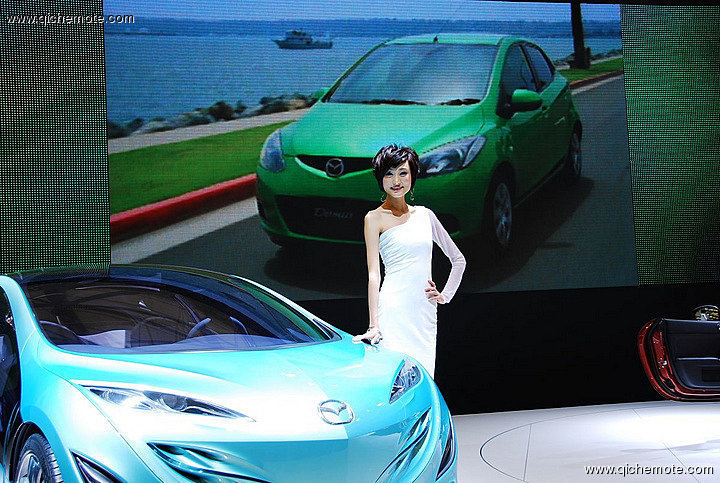 Auto Shanghai 2009 -车模全身