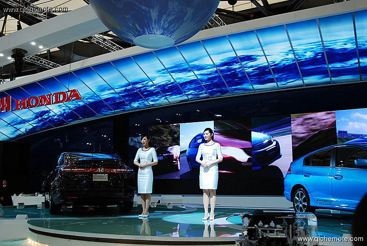 Auto Shanghai 2009 -车模全身
