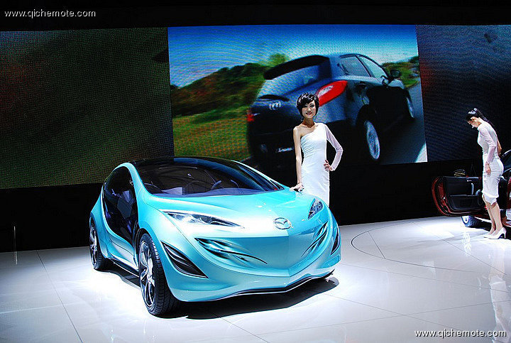 Auto Shanghai 2009 -车模全身