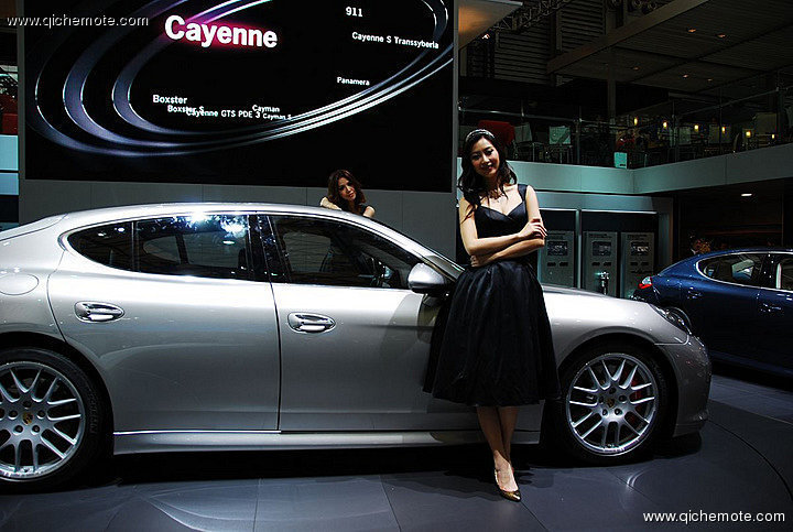 Auto Shanghai 2009 -车模全身