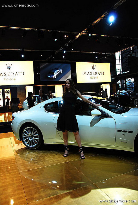 Auto Shanghai 2009 -车模全身