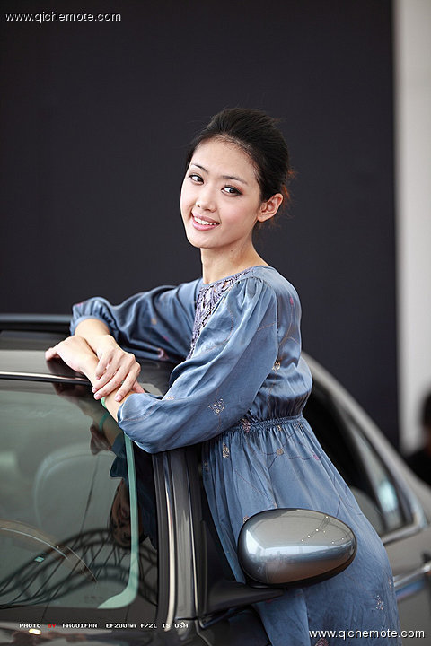 米女车模