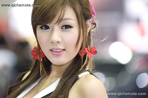 【绝色美女黄美姬清晰大图-共有304张36835】-网上