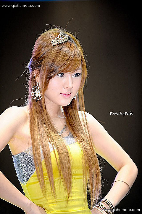 【绝色美女黄美姬清晰大图-共