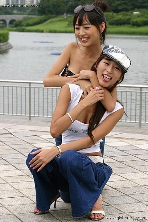 火辣车模