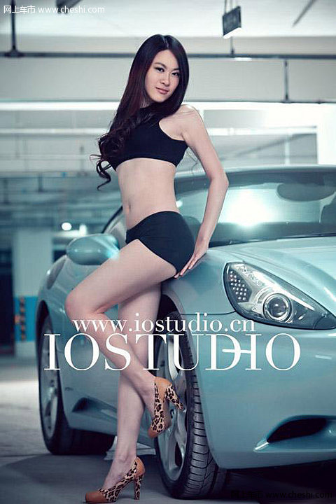 翘臀美女