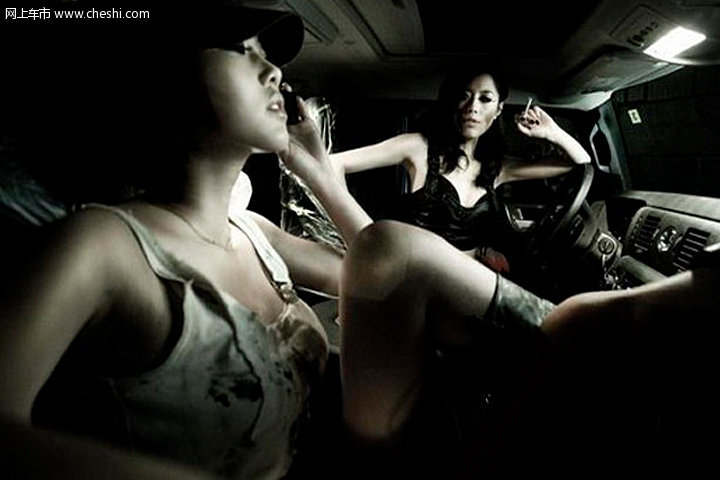 悍马美妞儿魔鬼诱惑