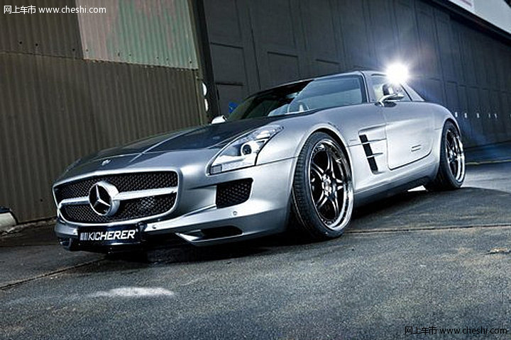 传世经典搭性感美女  重现奔驰SLS AMG