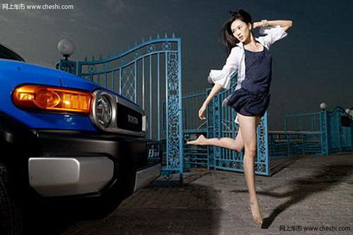 小章子怡与车共舞