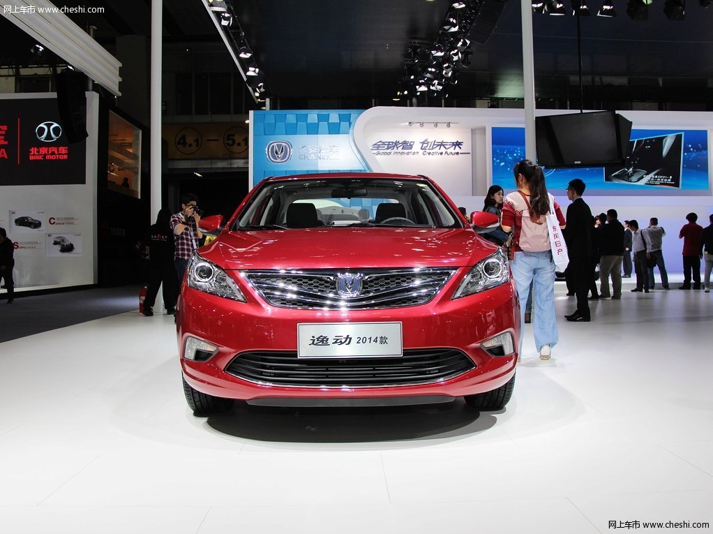 买个代步车。支持国产。请问长安逸动。长城c