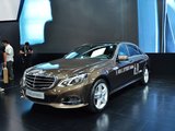 全新E400L混合动力轿车