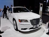 300C