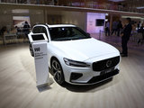沃尔沃 V60 白色