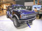 福特 bronco 绿色